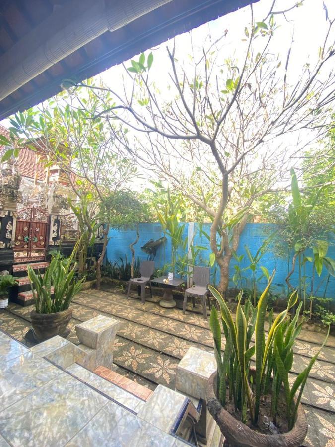 Kuwera Homestay Batununggul Exterior photo