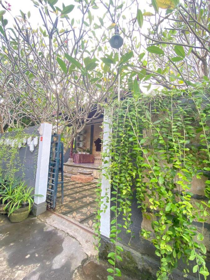 Kuwera Homestay Batununggul Exterior photo