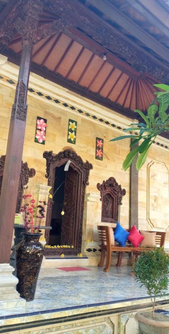 Kuwera Homestay Batununggul Exterior photo