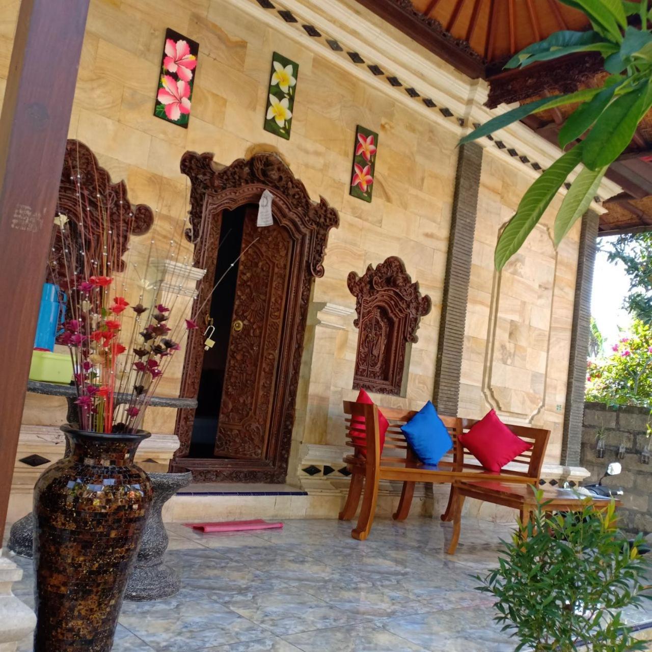 Kuwera Homestay Batununggul Exterior photo